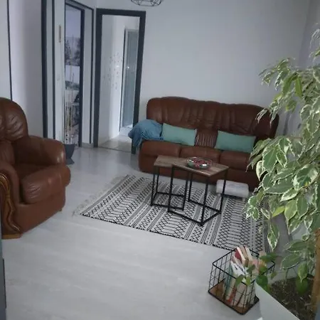Appartement Cosy Avec Terrasse Vaux-Sur-Seine Exterior photo